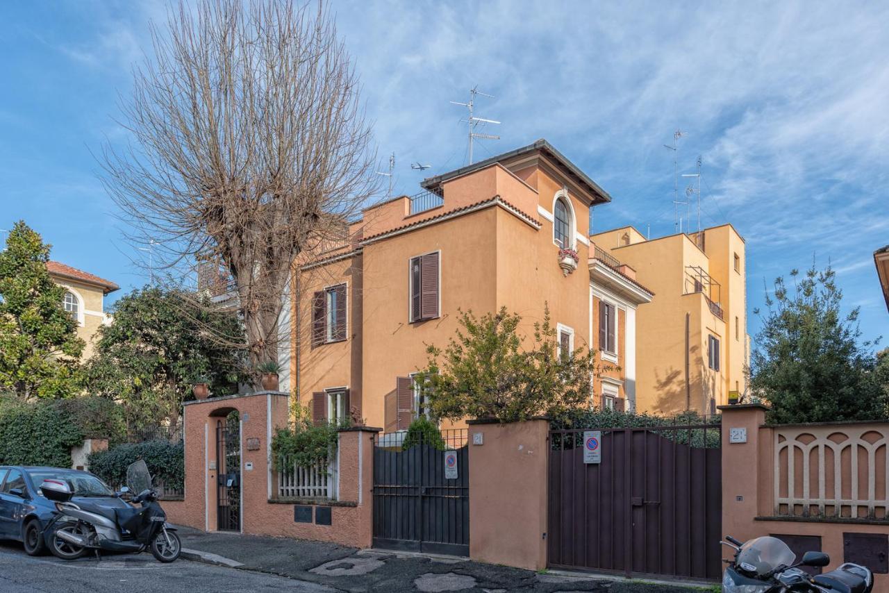 A Vinicius Et Mita Bed & Breakfast Roma Exterior foto